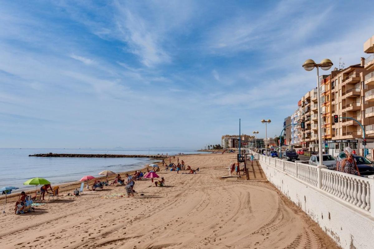 טורבייחה Nice Apartment With Terrace On The Los Locos Beach מראה חיצוני תמונה